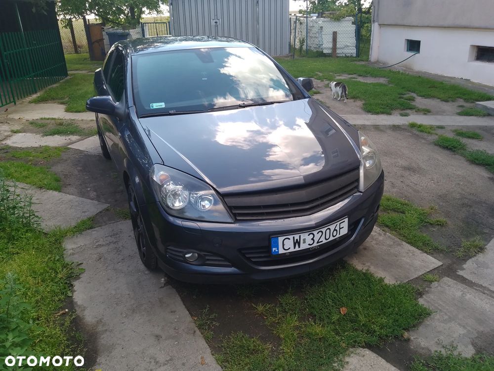 Opel Astra 2.0 T Cosmo - 1