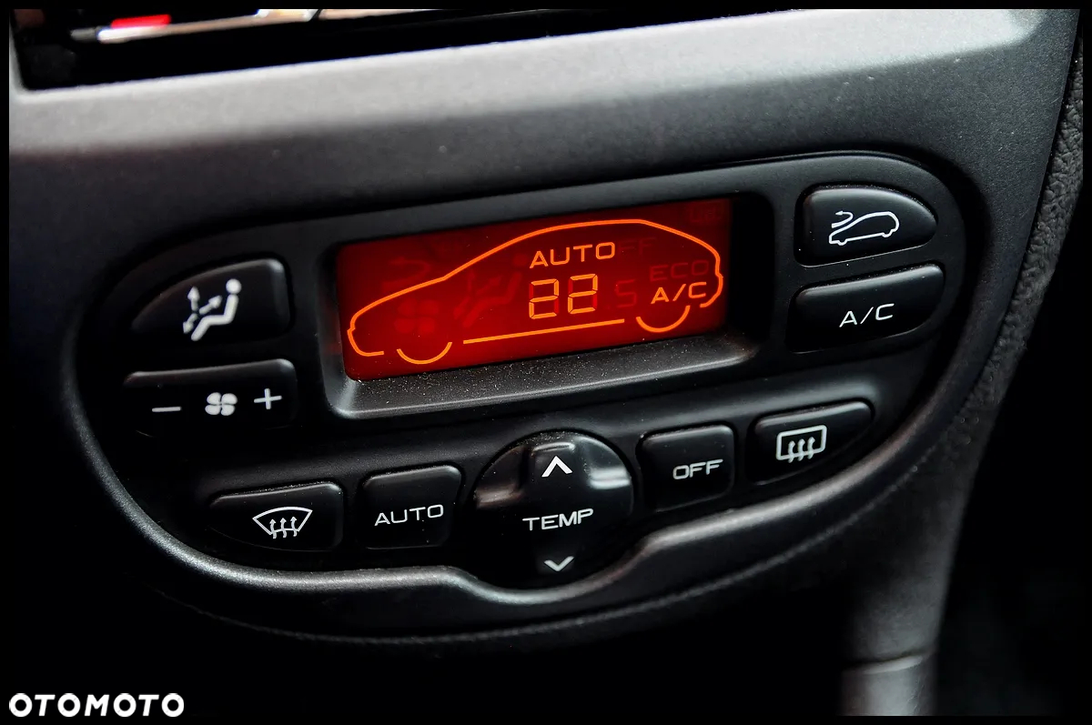 Peugeot 206 CC - 8