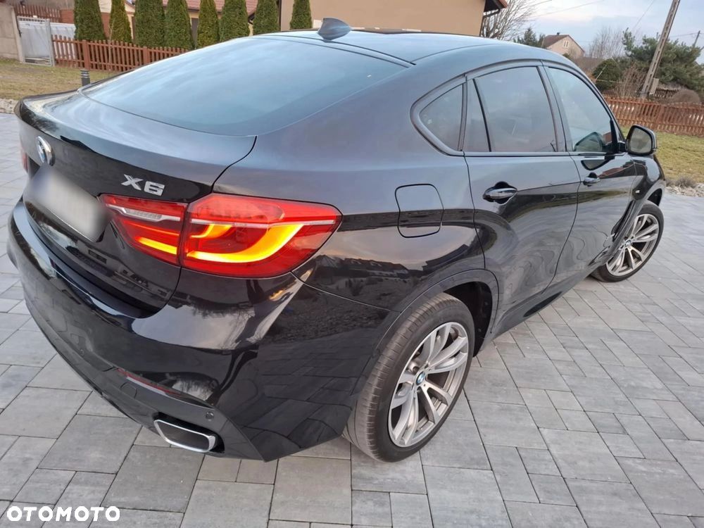 BMW X6 xDrive30d - 10