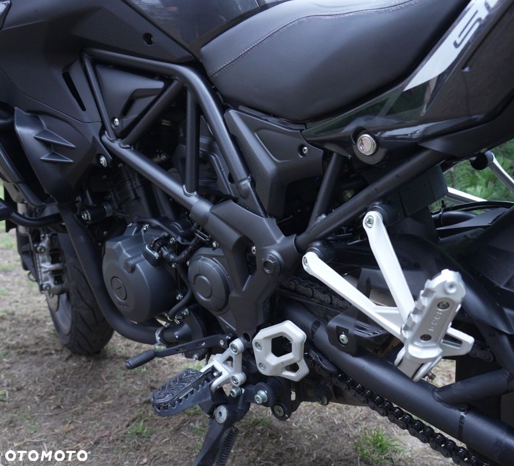 Benelli TRK 502 - 4