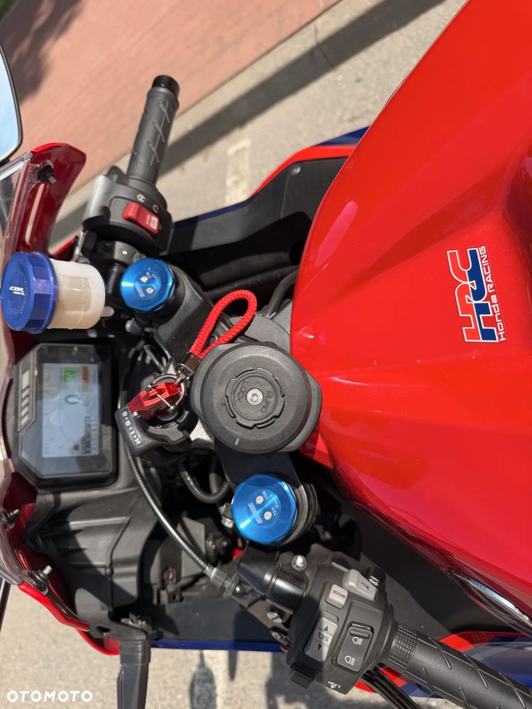 Honda CBR - 4
