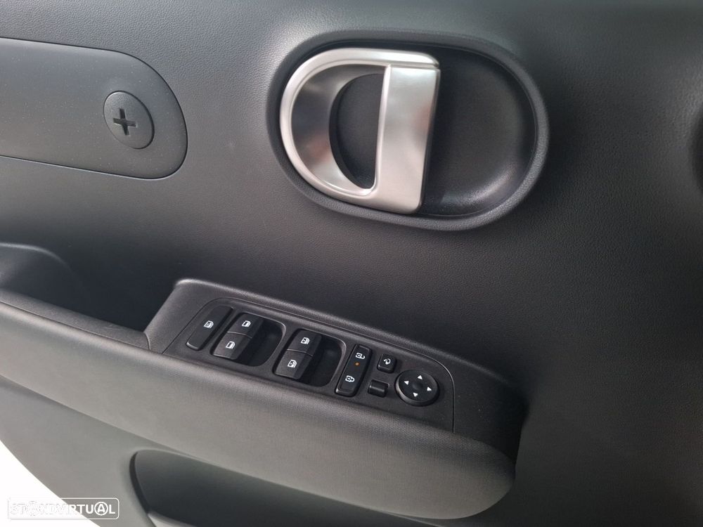 Hyundai Inster 49 kWh Style Plus 5L - 24