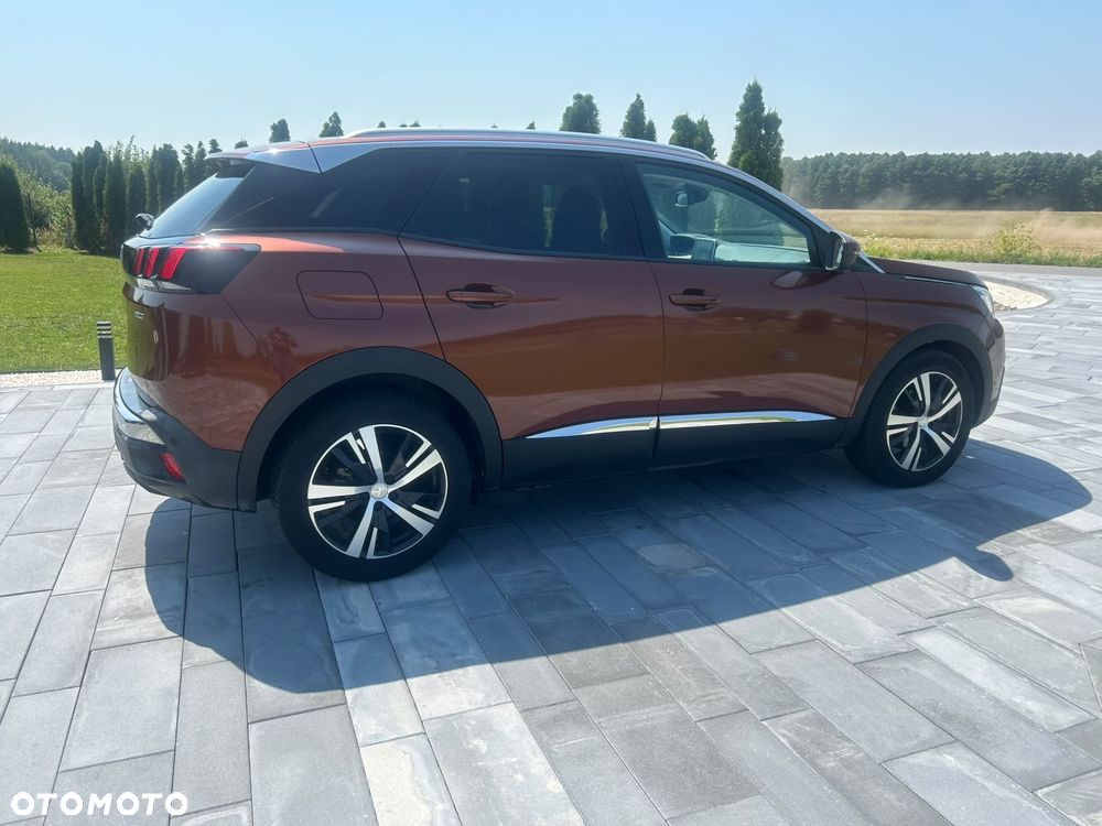 Peugeot 3008 1.2 PureTech Allure S&S - 1