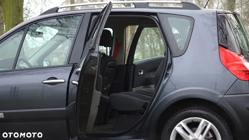 Renault Scenic Conquest 2.0 16V SL - 12