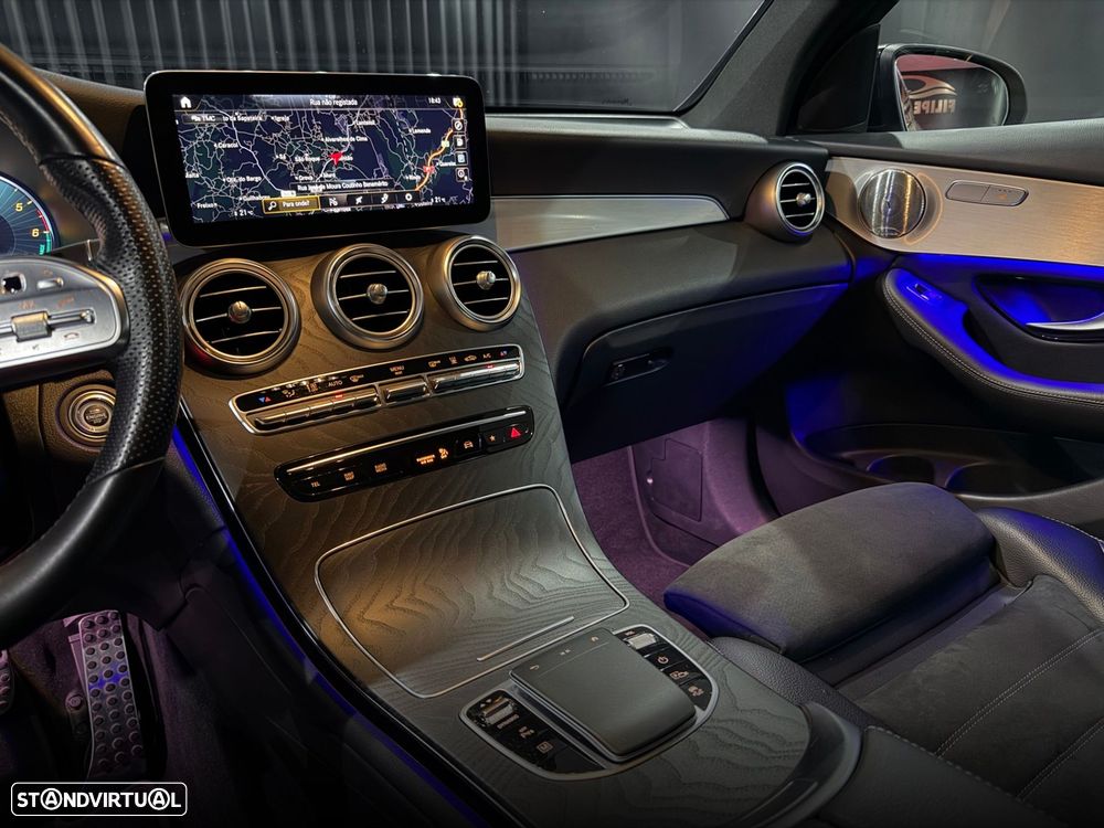 Mercedes-Benz GLC 300 de 4Matic 9G-TRONIC AMG Line - 22