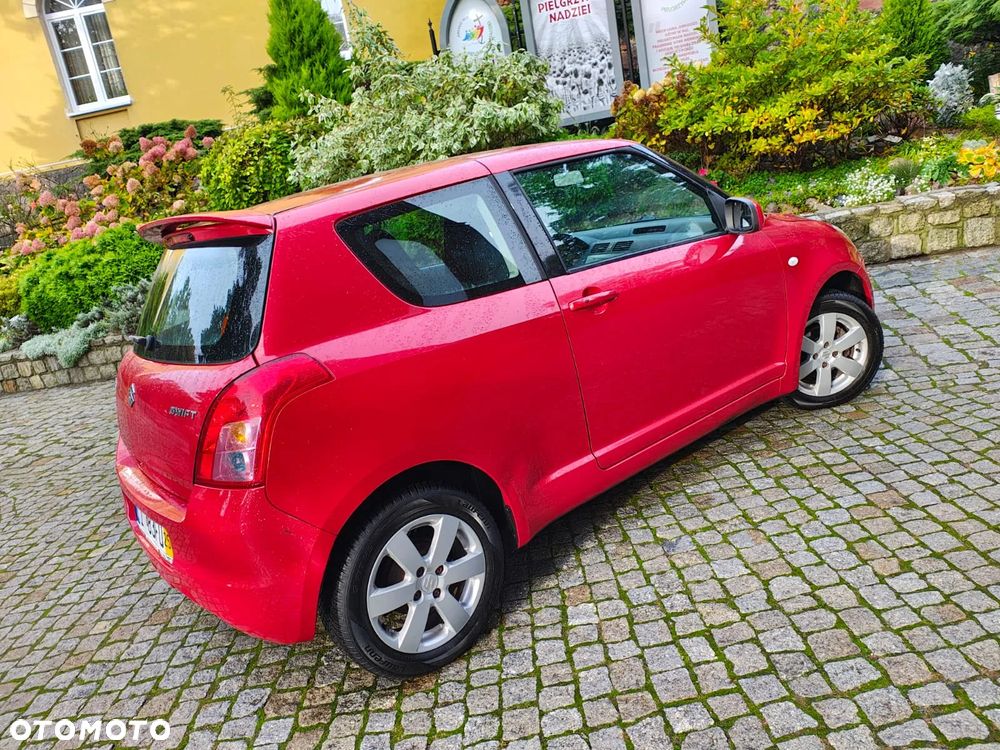 Suzuki Swift - 5