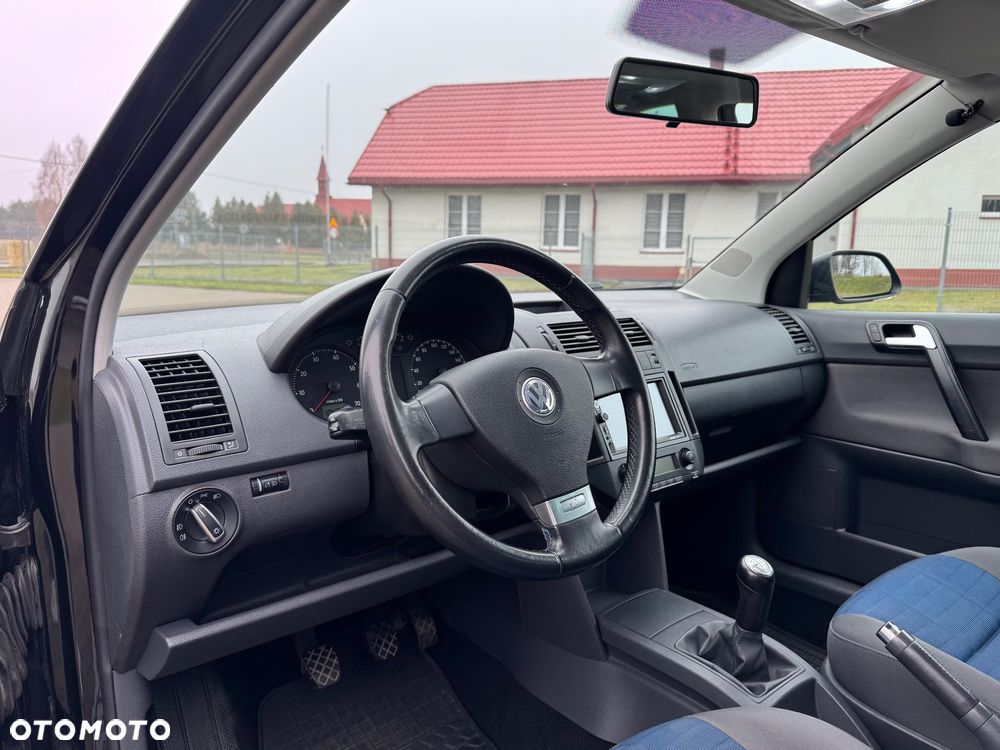 Volkswagen Polo 1.4 Tour - 19