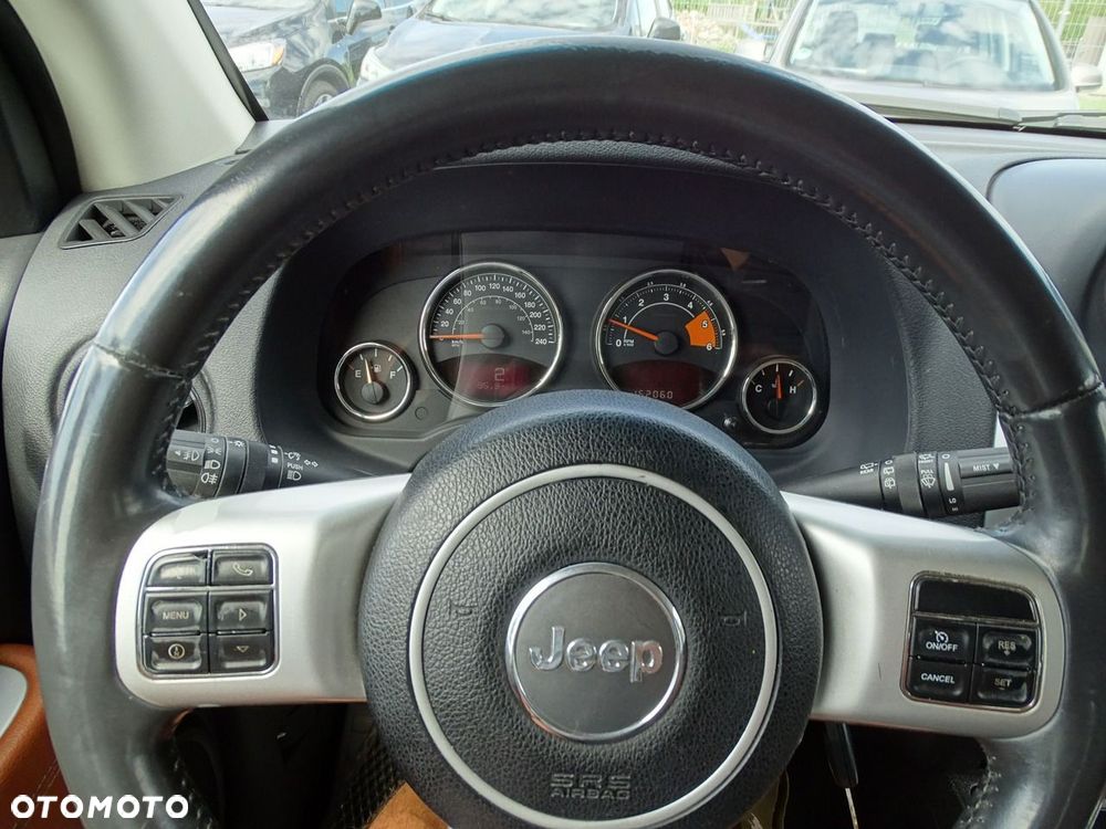 Jeep Compass - 9