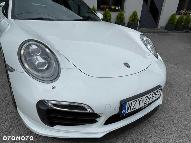 Porsche 911 Turbo S - 9