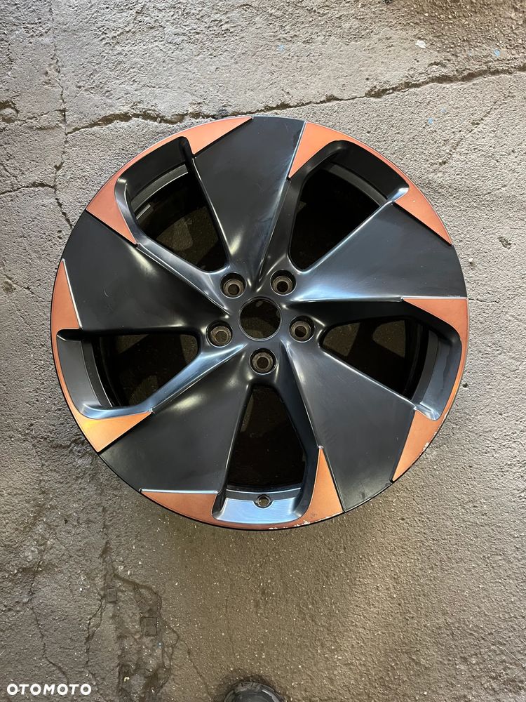 Felga Cupra Born 5x112 19 7,5J ET 50 10E601025 J / L / M - 1