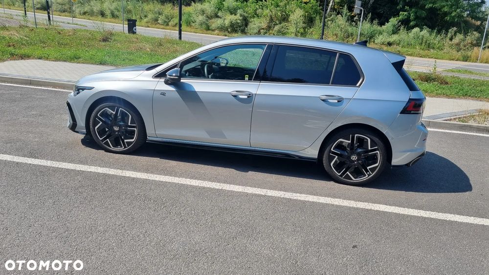 Volkswagen Golf 1.5 TSI R-Line Plus - 16