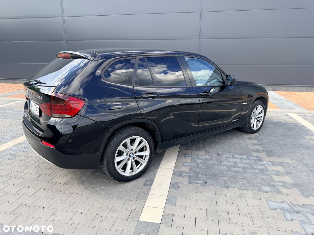 BMW X1 sDrive18d - 10