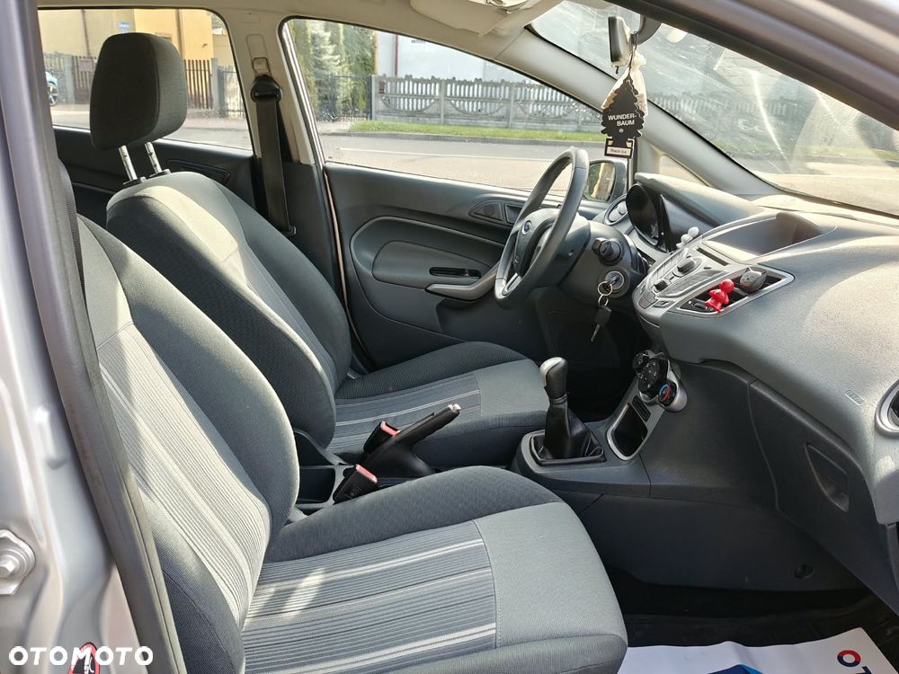 Ford Fiesta 1.25 Viva - 27