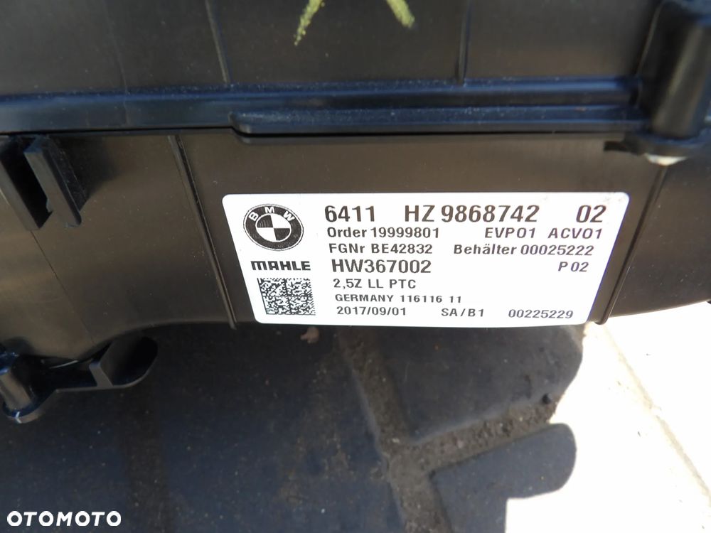 BMW - G31,G30 - NAGRZEWNICA - DEMONTAŻ - EUROPA - 9868742 - 4
