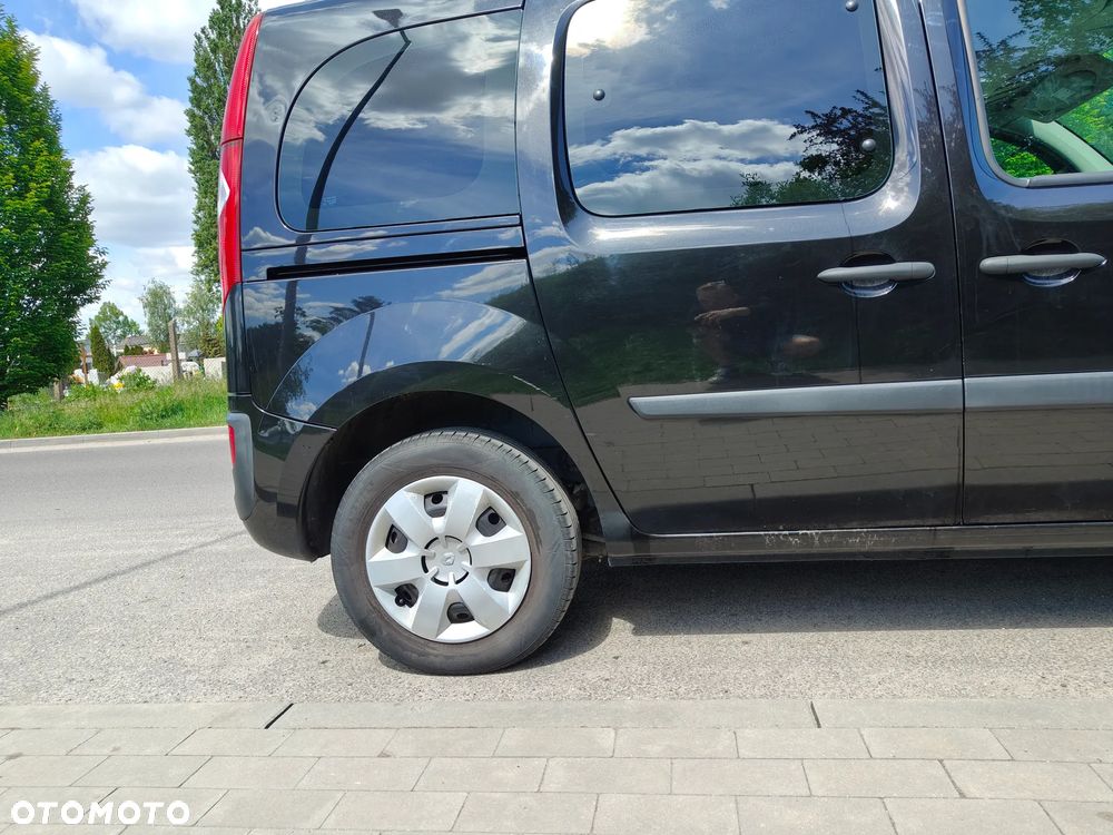 Renault Kangoo 1.6 16V Privilege - 18