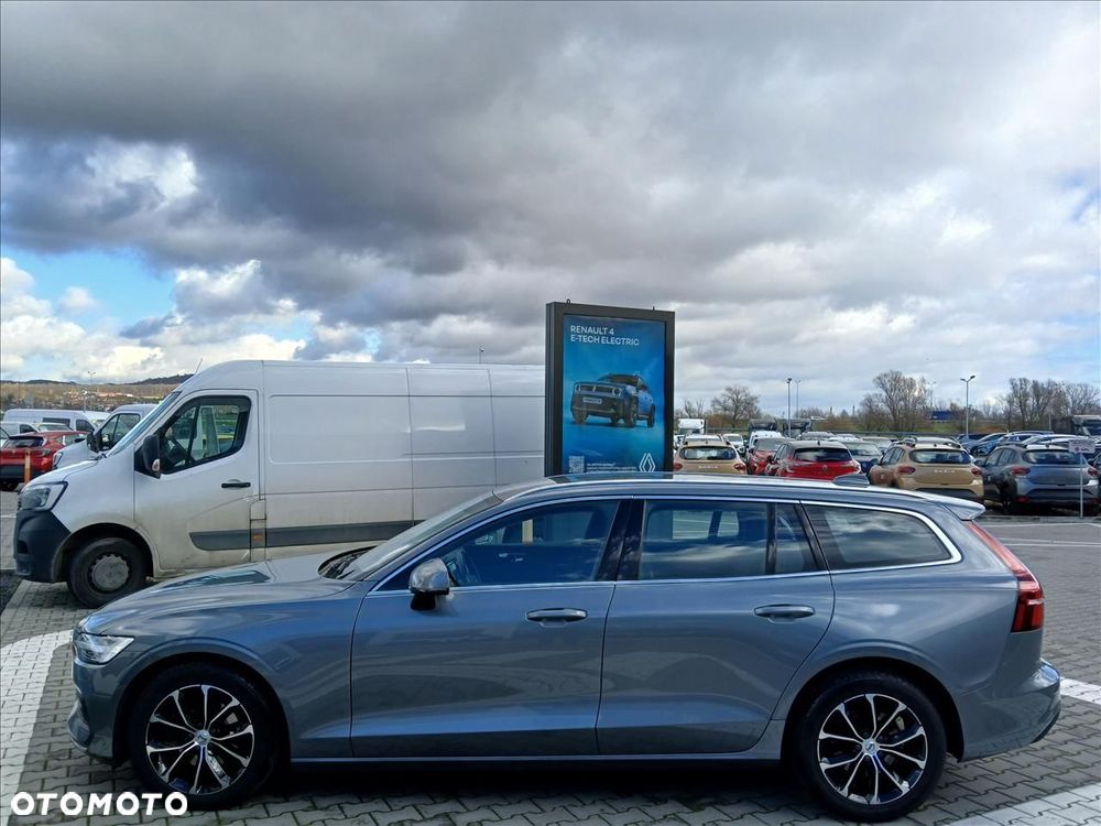 Volvo V60 D3 Momentum - 4