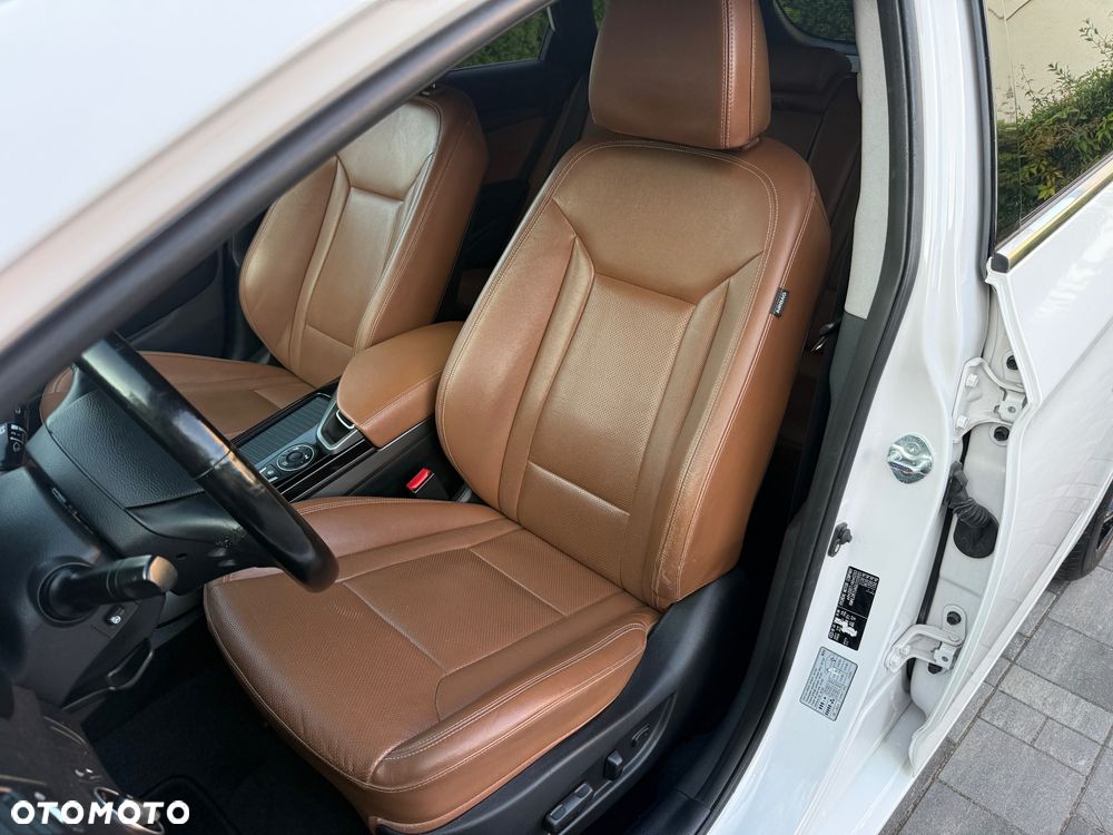 Hyundai i40 Kombi 1.7 CRDi Premium - 5