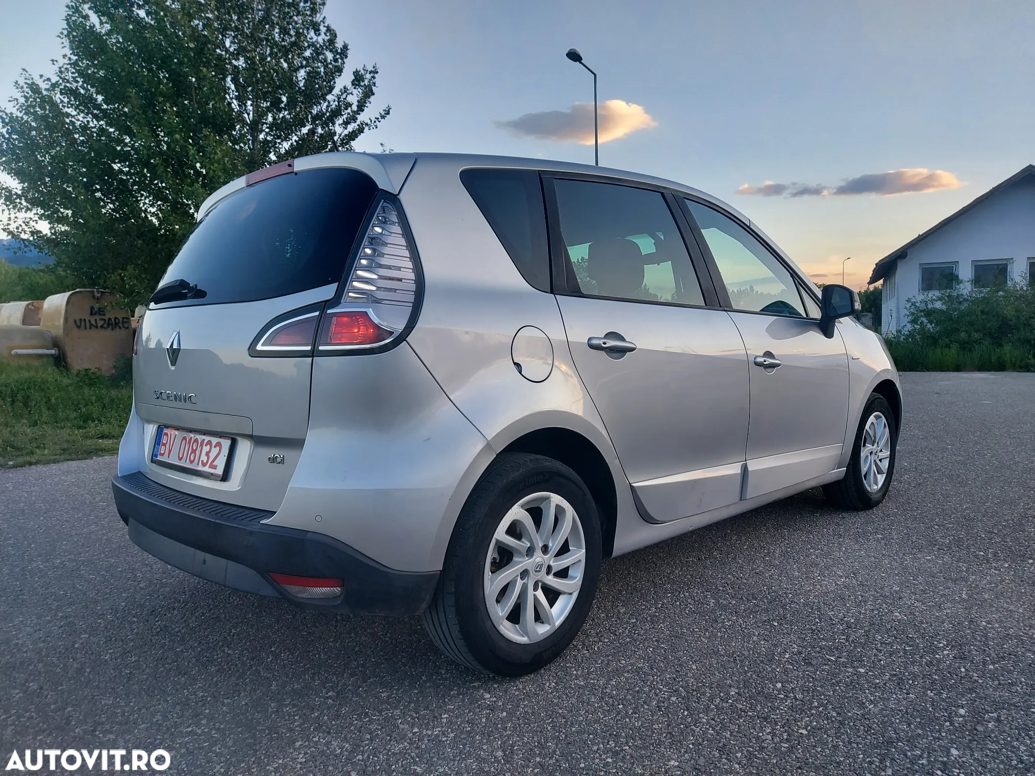 Renault Scenic ENERGY dCi 110 LIMITED - 20