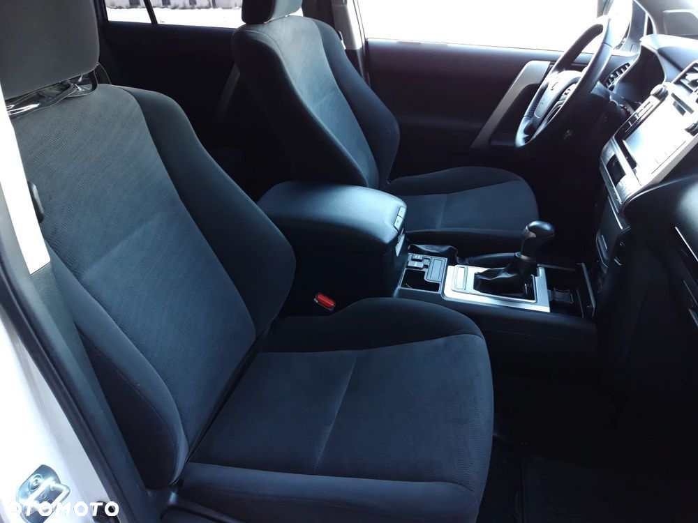 Toyota Land Cruiser LC 2.8 D-4D Prado - 20