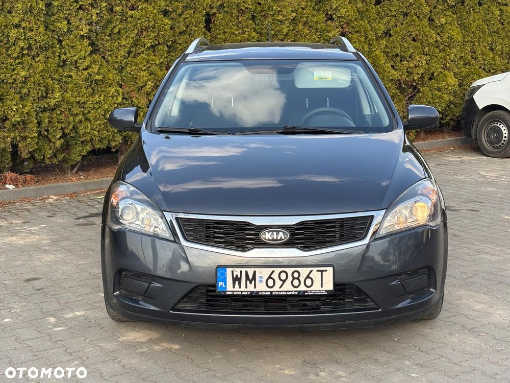 Kia Ceed - 17