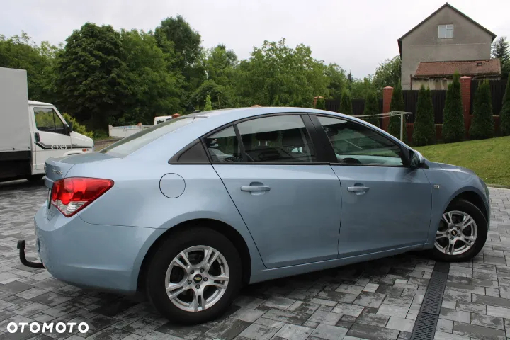 Chevrolet Cruze 2.0 VDCi LS - 19