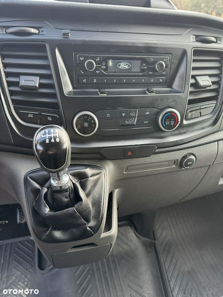 Ford Transit Custom - 13