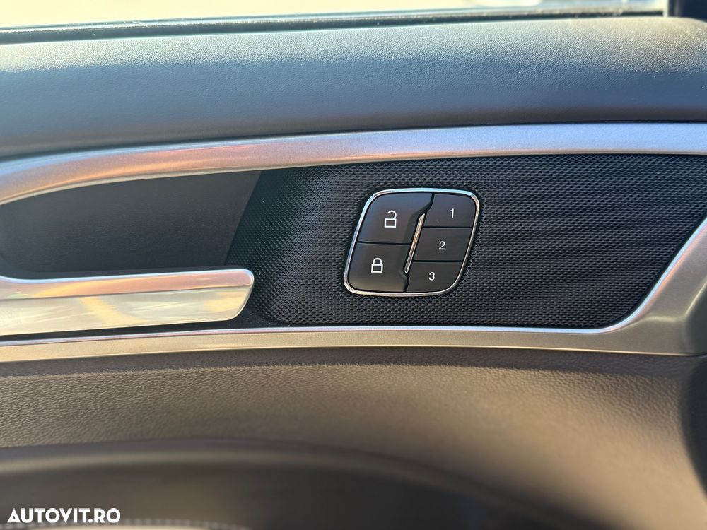 Ford Mondeo 2.0 TDCi Start-Stopp PowerShift-Aut. Vignale - 13