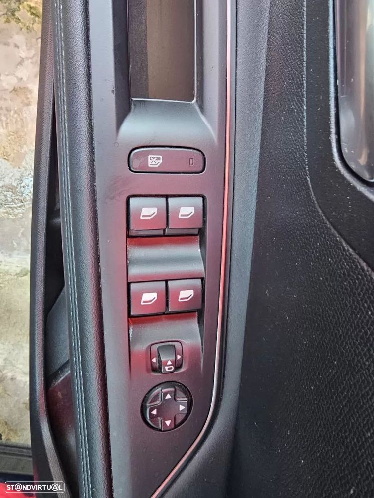 Peugeot 3008 1.6 Hybrid Allure Pack e-EAT8 - 6