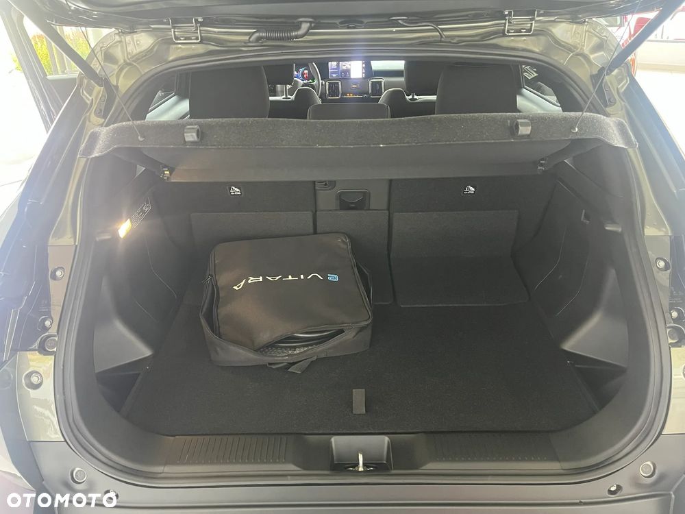 Suzuki e VITARA - 17