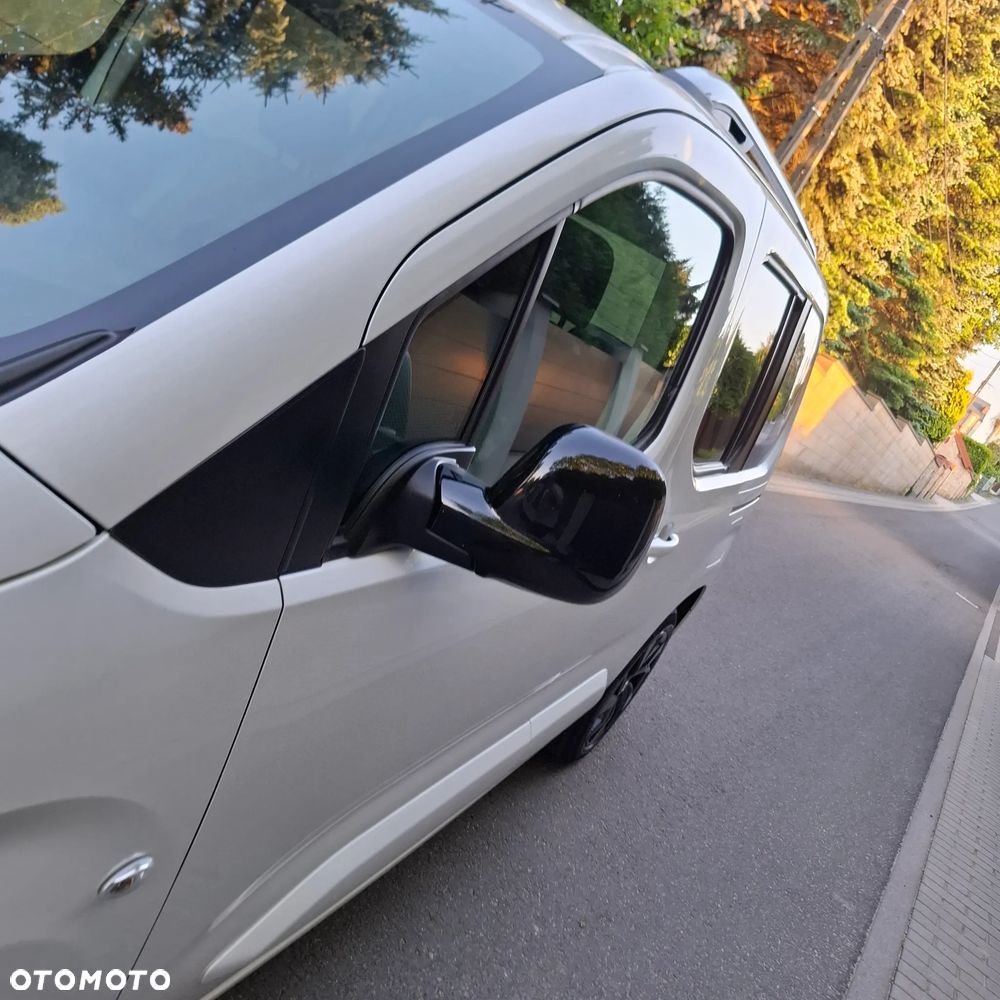Opel Combo 1.5 CDTI Elegance Plus S&S - 28