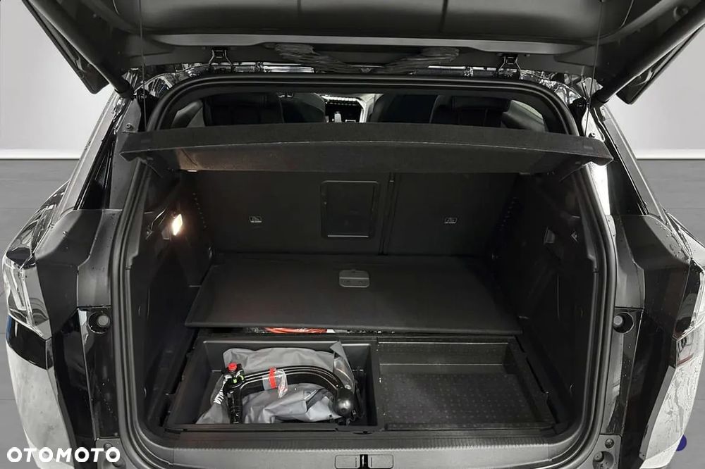 Peugeot 3008 1.6 PureTech HYbrid4 GT Line S&S EAT8 - 10