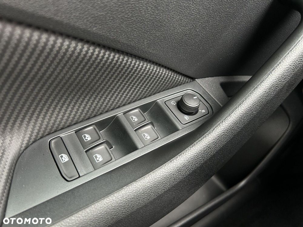 Skoda Kamiq 1.5 TSI Monte Carlo DSG - 23