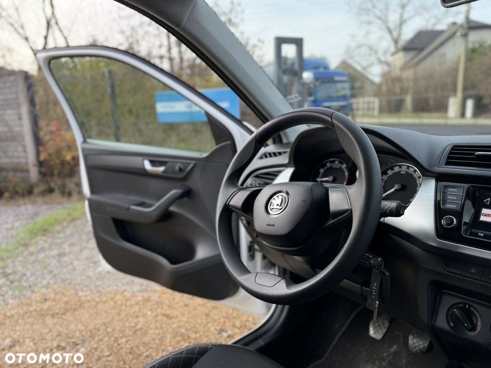 Skoda Fabia - 17