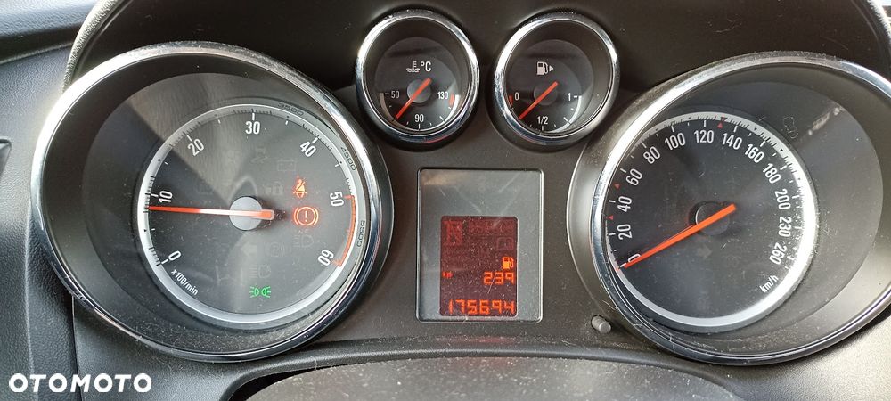 Opel Astra 1.7 CDTI Essentia - 6