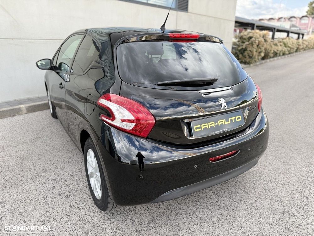 Peugeot 208 1.2 PureTech Active - 13