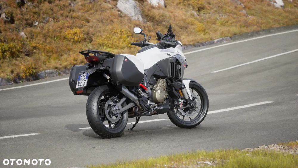 Ducati Multistrada - 12