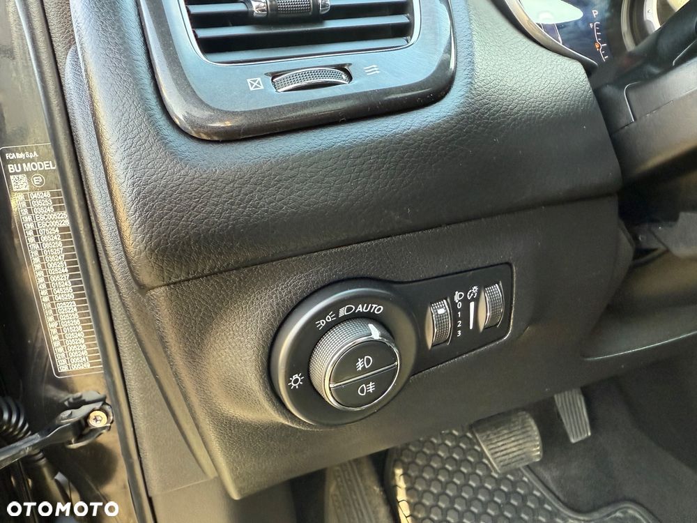 Jeep Compass 1.3 T-GDI I4 Automatik S - 26