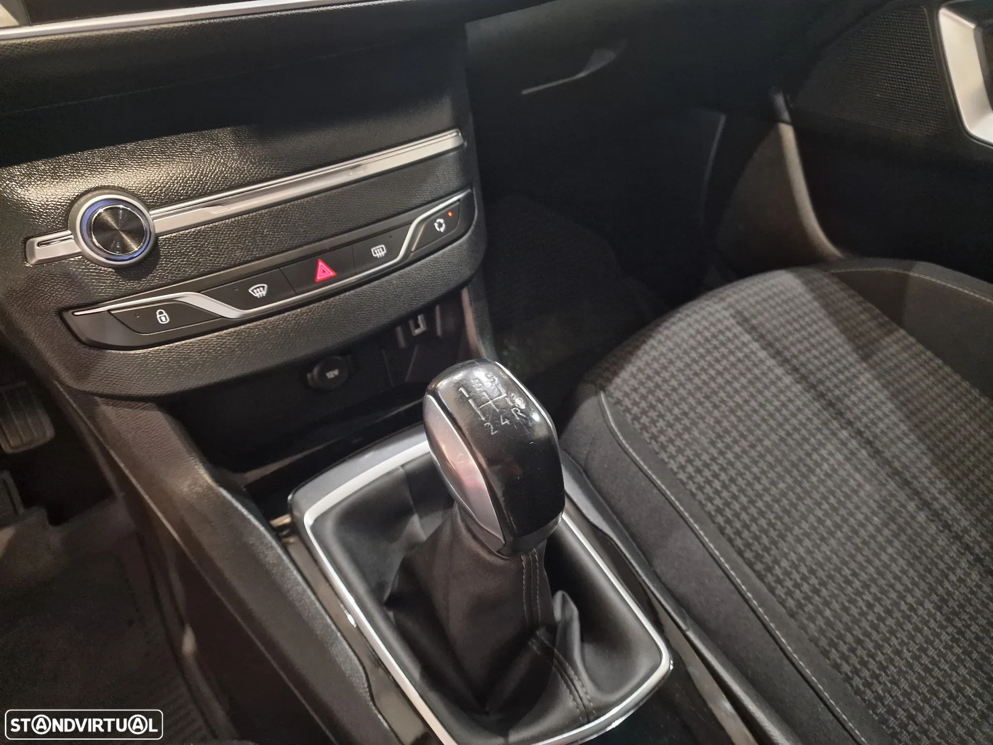 Peugeot 308 SW BlueHDi 100 Stop & Start Business-Line - 23