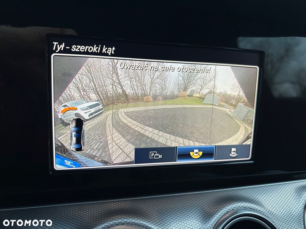 Mercedes-Benz Klasa E - 13