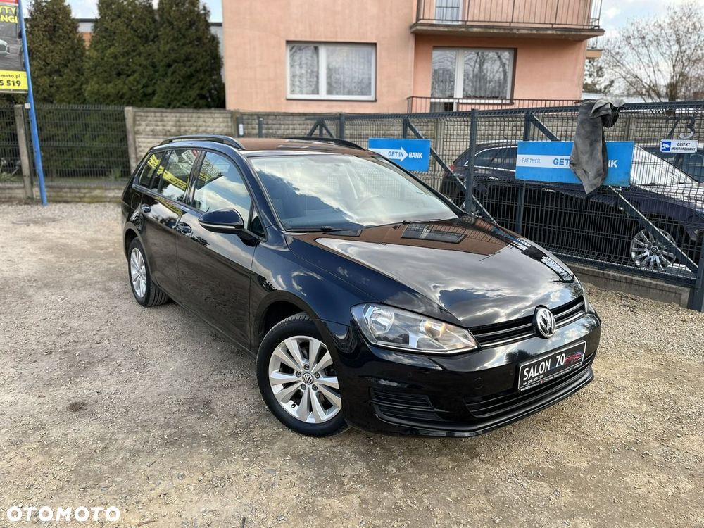 Volkswagen Golf - 10