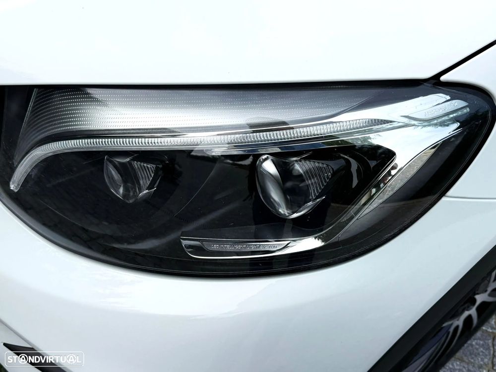 Mercedes-Benz GLC 250 ver-d-coupe-4matic-9g--tronic-amg-line - 7