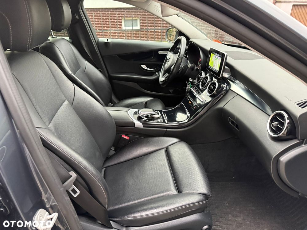 Mercedes-Benz Klasa C 200 (BlueTEC) d 7G-TRONIC Exclusive - 16