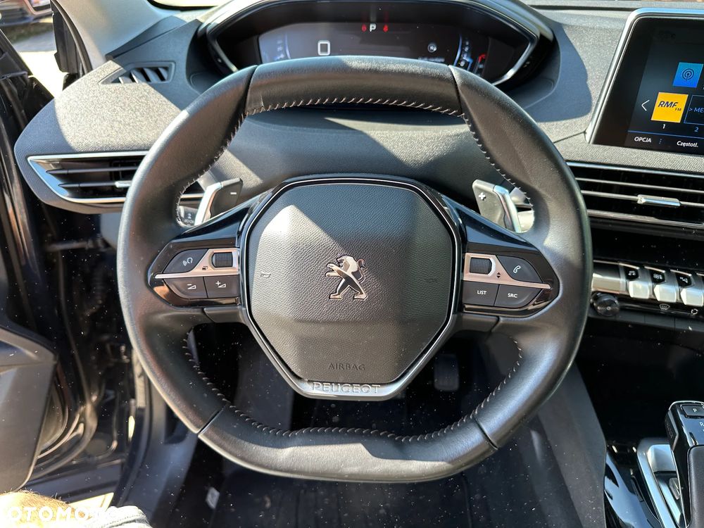 Peugeot 3008 - 8