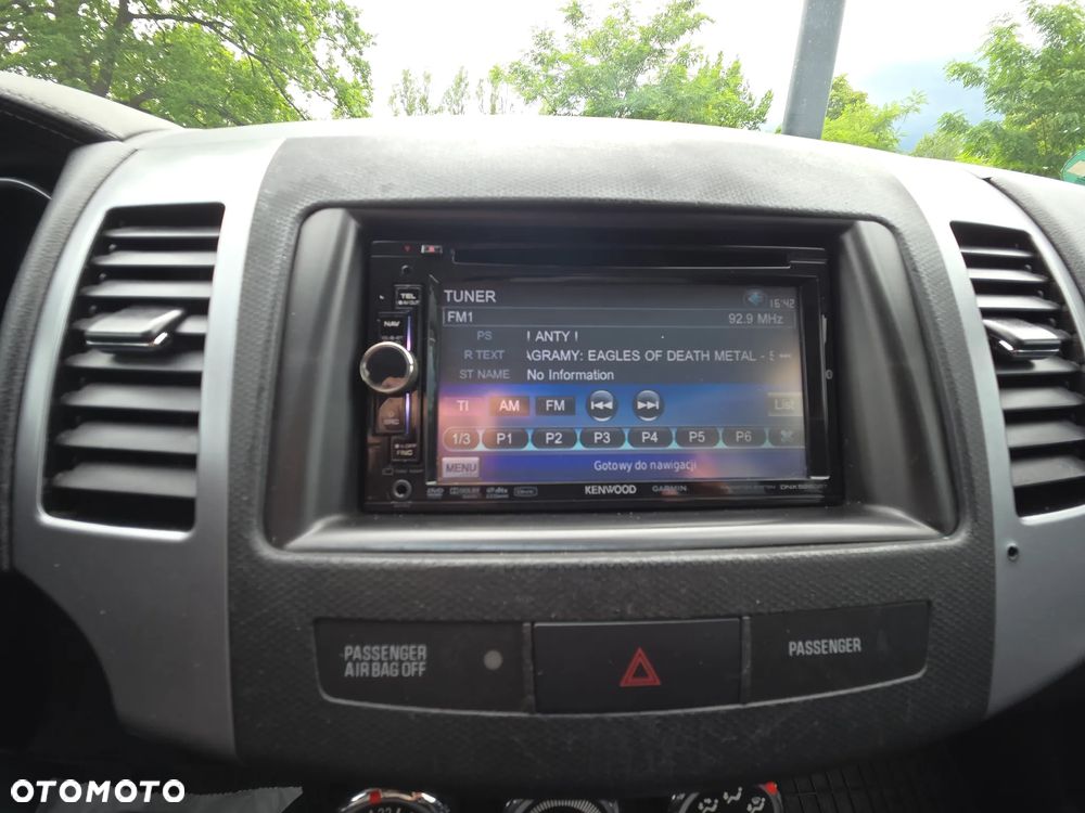 Mitsubishi Outlander 2.0 Intense 2WD - 24