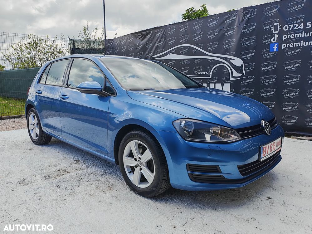 Volkswagen Golf - 2