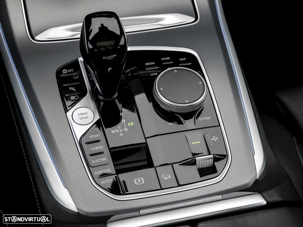 BMW X5 45 e xDrive Pack M - 8