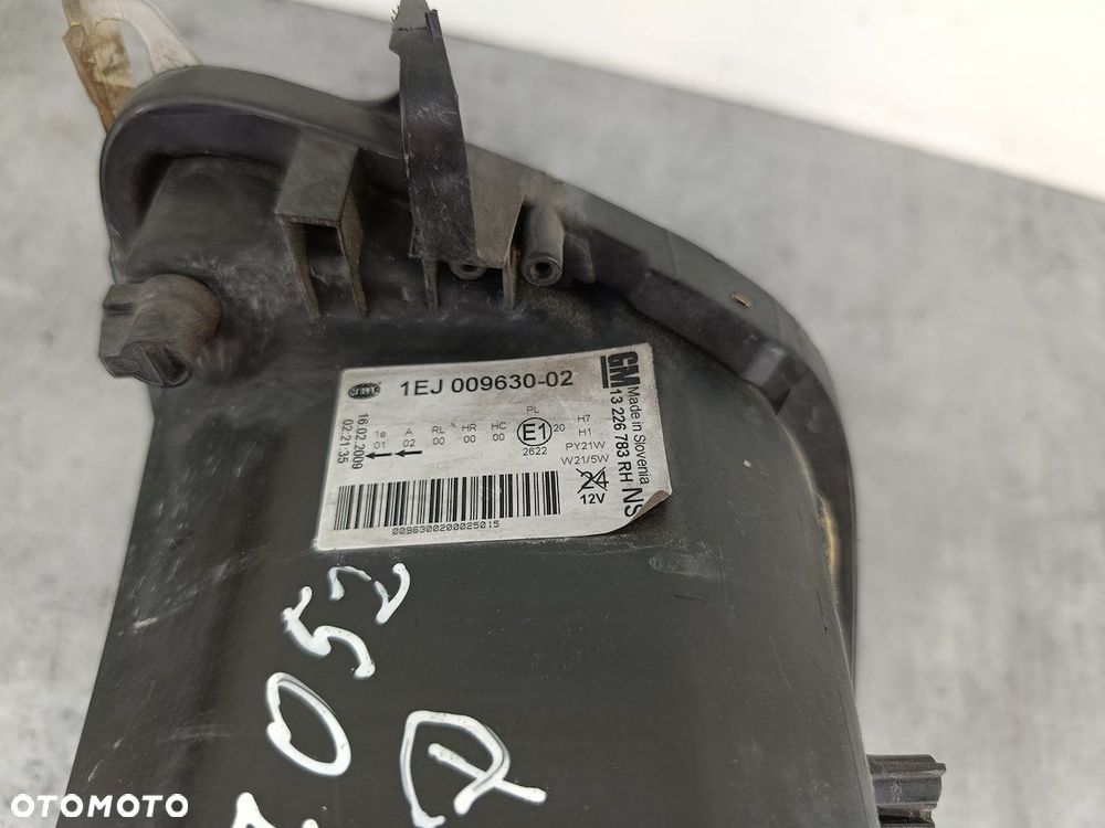 LAMPA PRZÓD PRAWA OPEL INSIGNIA A 13226783 1EJ009630-02  HELLA - 8