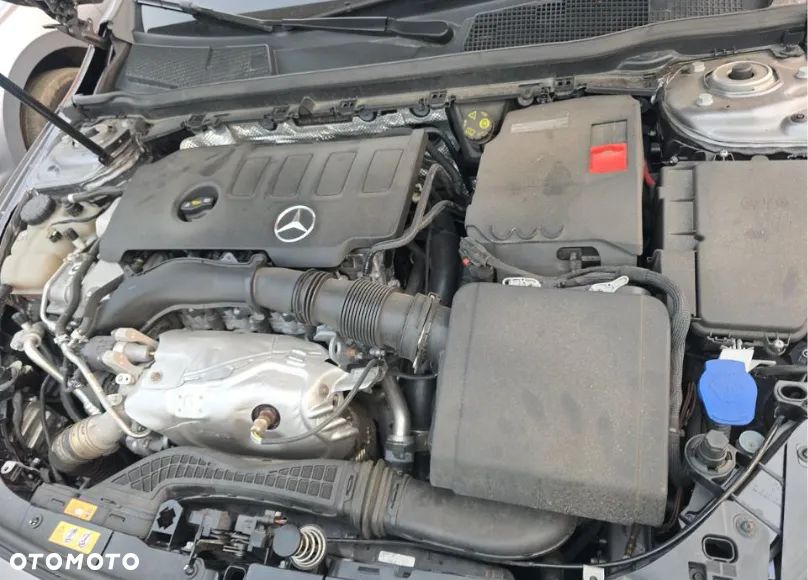 Mercedes-Benz CLA 250 4Matic 7G-DCT AMG Line - 11