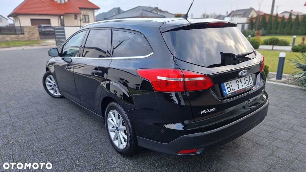 Ford Focus 1.0 EcoBoost Titanium ASS - 3