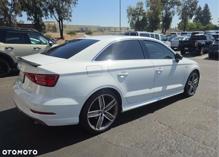 Audi A3 Limousine 2.0 TFSI quattro S tronic sport - 4